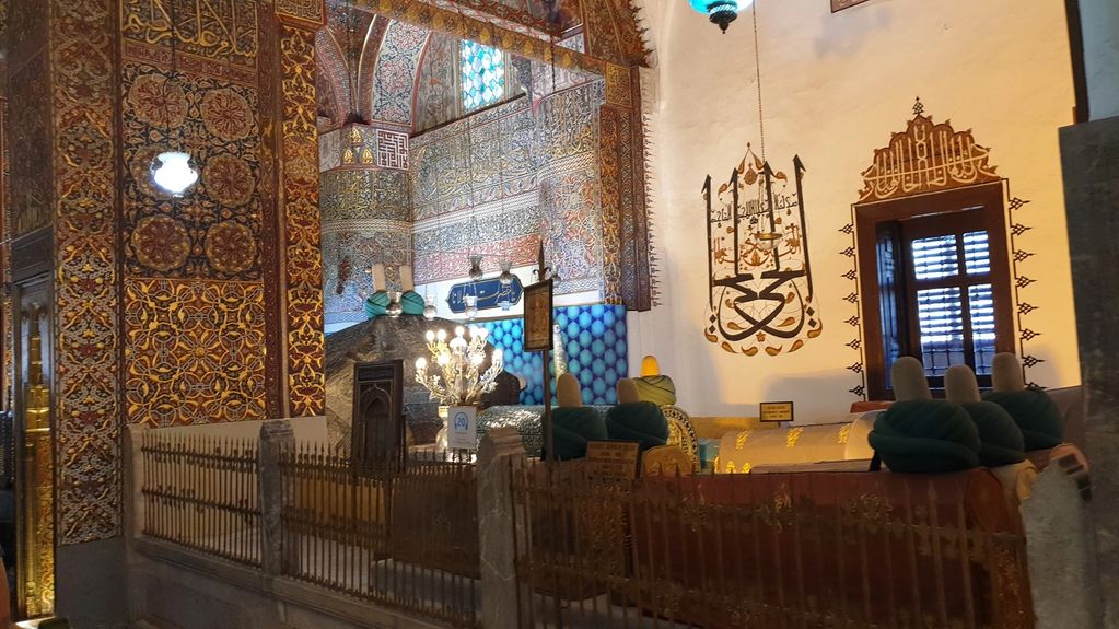 Mevlana Jalaluddin Rumi Tomb and Dervish Lodge 